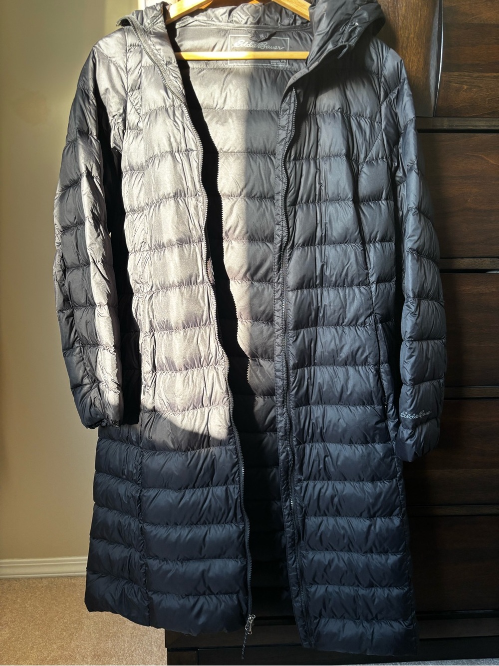 Eddie Bauer Women’s Cirruslite Down Jacket - small petite